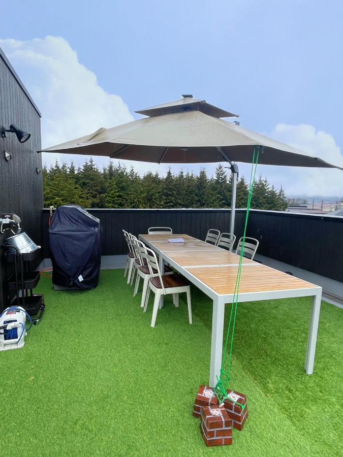 ヴィラ山間堂 Terrace Villa Bbq Bonfire Fuji View Annovillas Fujikawaguchiko Exterior photo