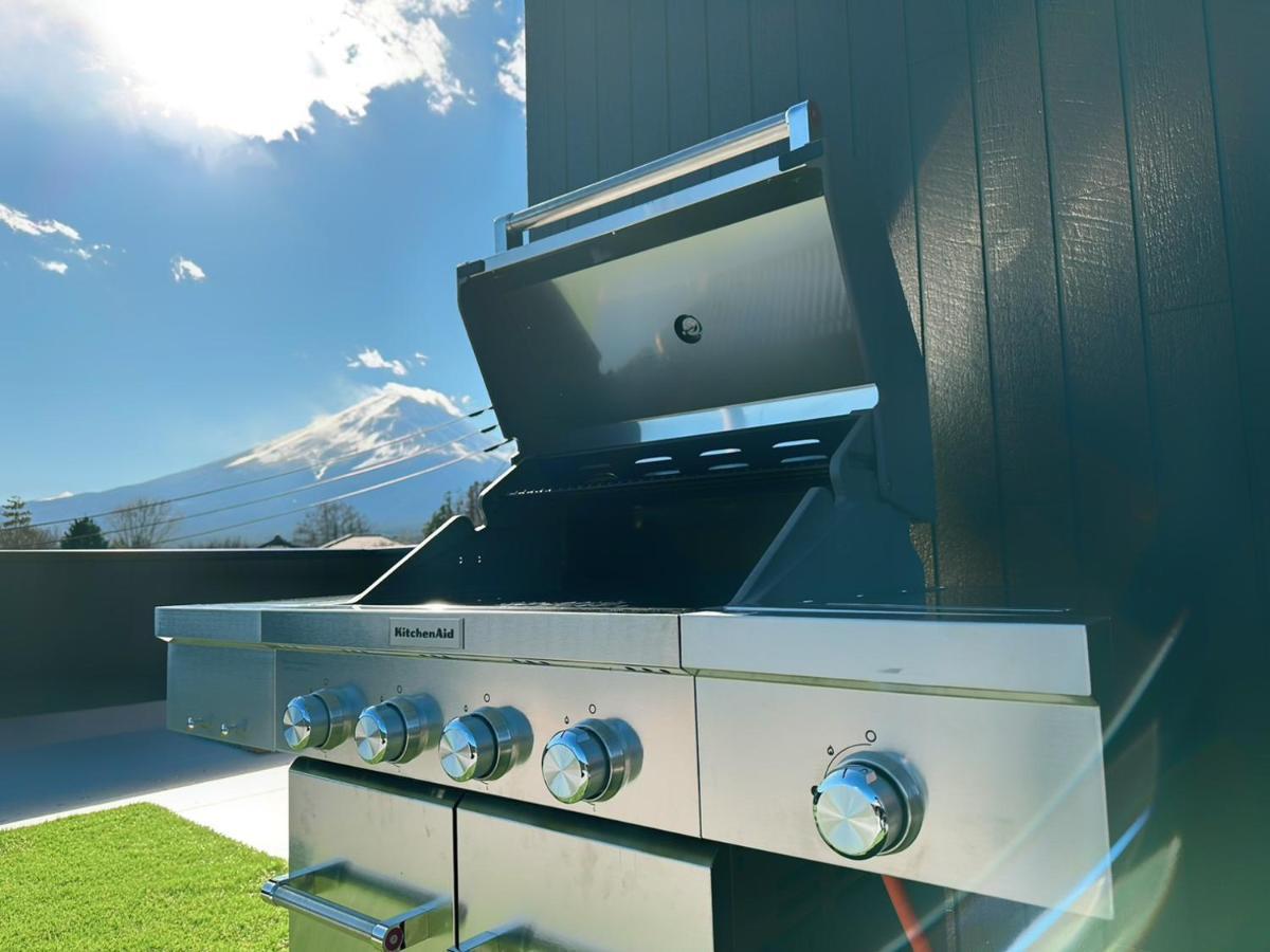 ヴィラ山間堂 Terrace Villa Bbq Bonfire Fuji View Annovillas Fujikawaguchiko Exterior photo