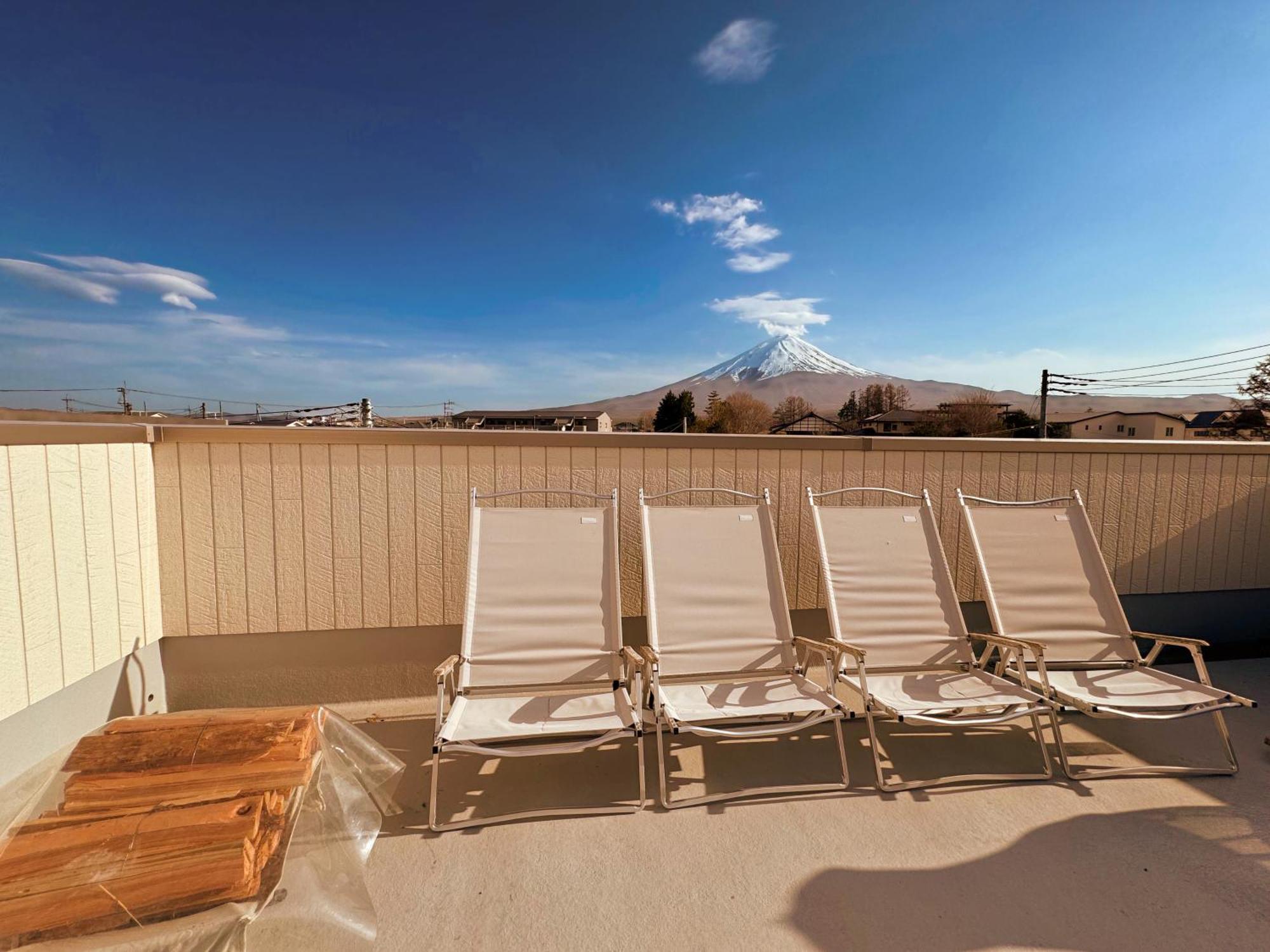 ヴィラ山間堂 Terrace Villa Bbq Bonfire Fuji View Annovillas Fujikawaguchiko Exterior photo